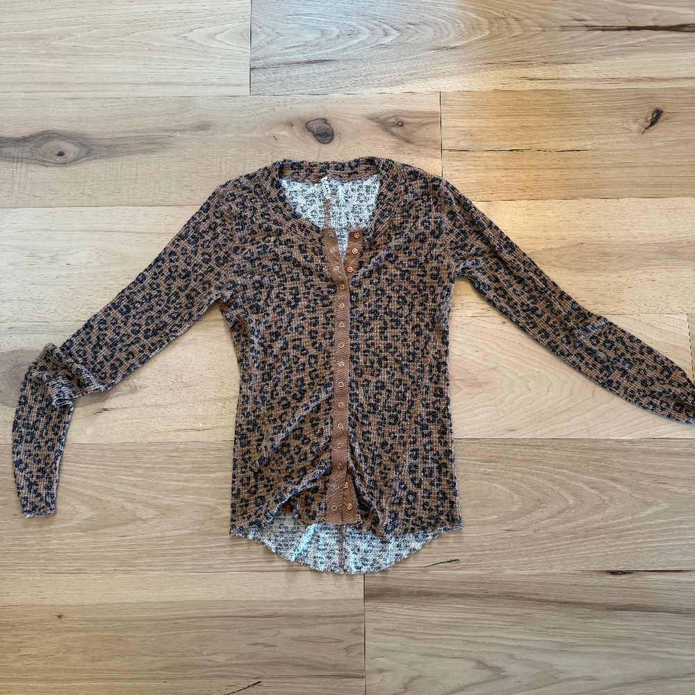 FREE PEOPLE LONG SLEEVE